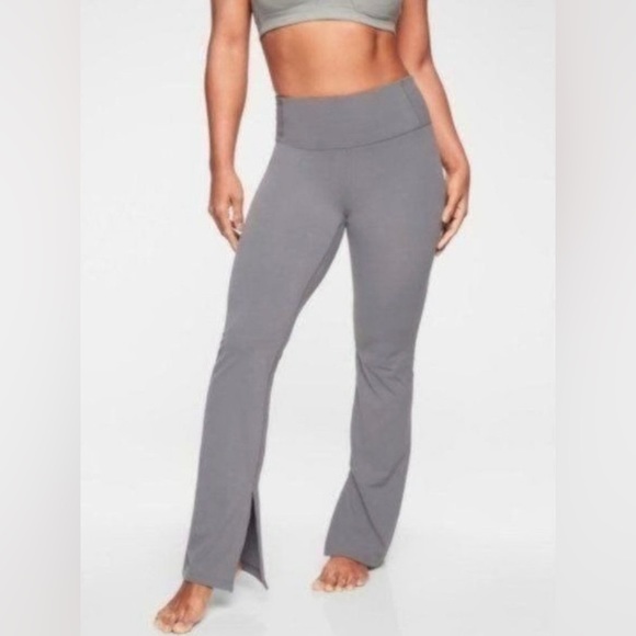 Athleta Pants - Athleta Barre Flare Pant S Petite Silverbells/Taupe
